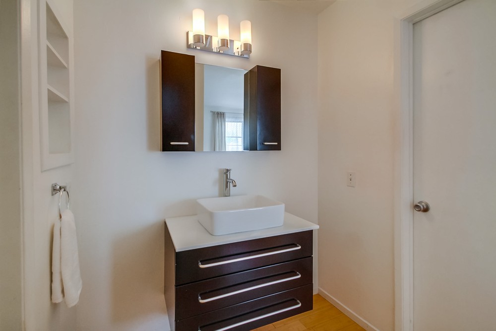 Virtual tour photo 28 of 44 for 1251 Parker Pl