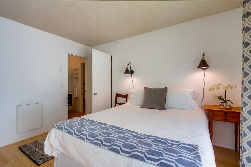 Virtual tour photo 31 of 44 for 1251 Parker Pl