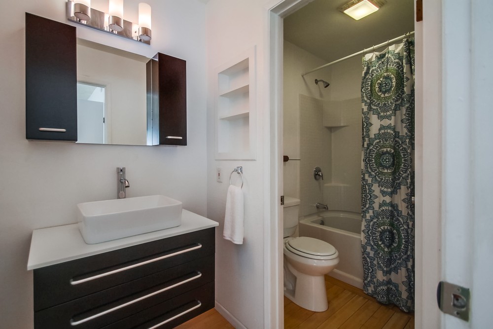 Virtual tour photo 32 of 44 for 1251 Parker Pl