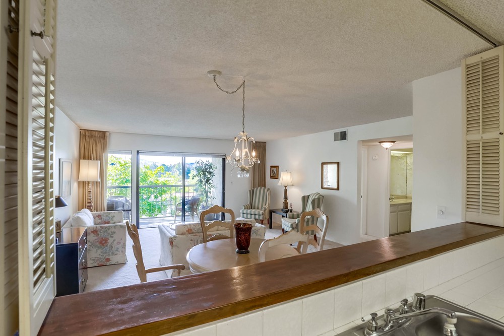 Virtual tour photo 22 of 37 for 12515 Oaks N Dr UNIT 233