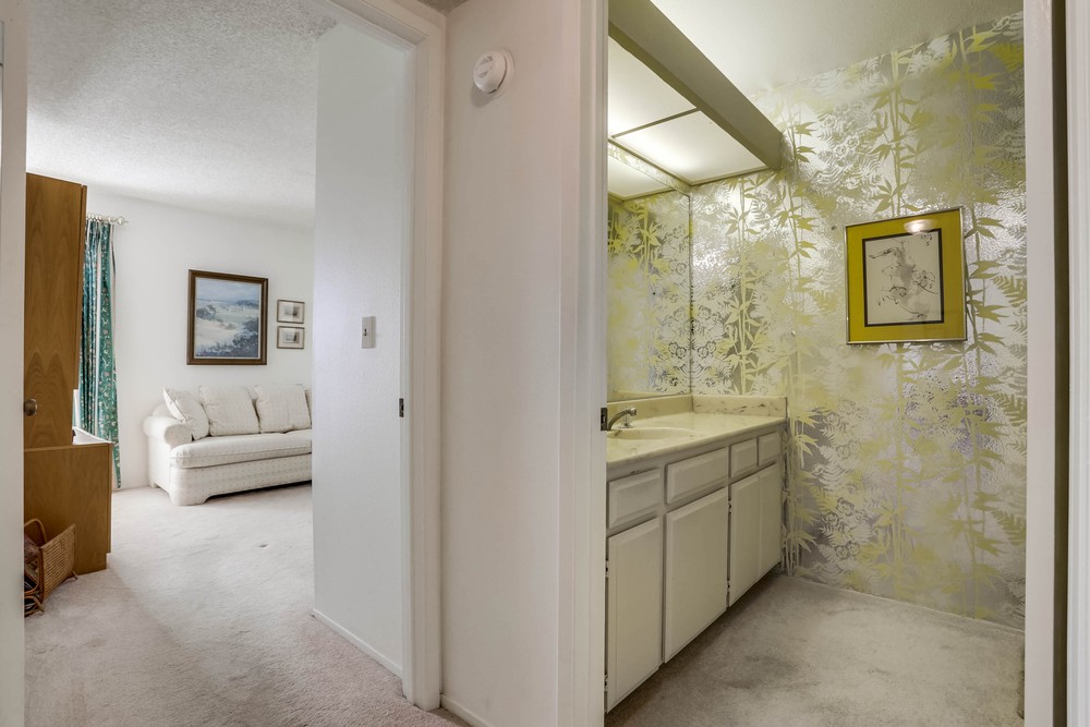 Virtual tour photo 23 of 37 for 12515 Oaks N Dr UNIT 233