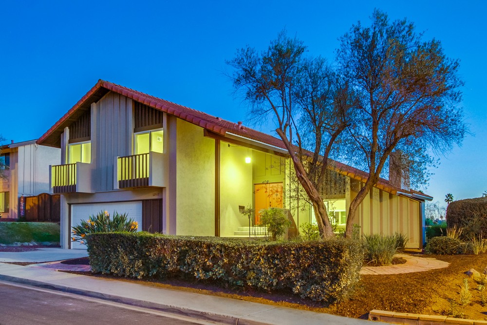 Virtual tour photo 3 of 72 for 12517 Montero Pl