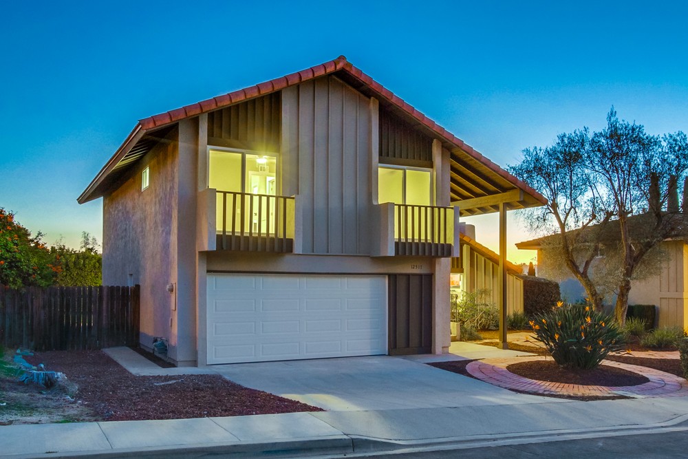 Virtual tour photo 4 of 72 for 12517 Montero Pl