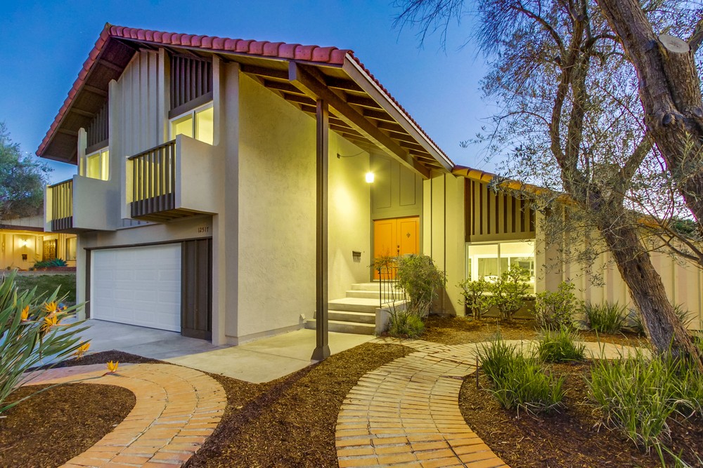 Virtual tour photo 6 of 72 for 12517 Montero Pl