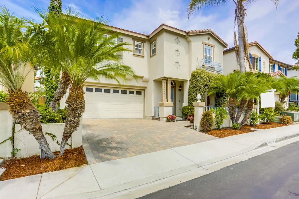Virtual tour photo 4 of 63 for 12525 Carmel Canyon Rd