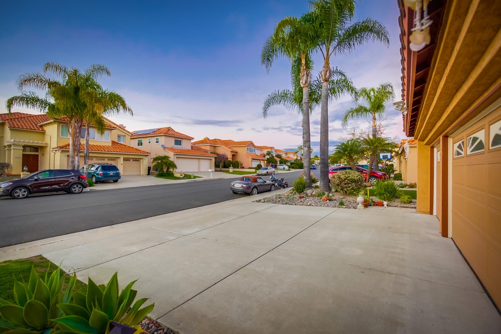 Virtual tour photo 7 of 80 for 12525 Picrus St