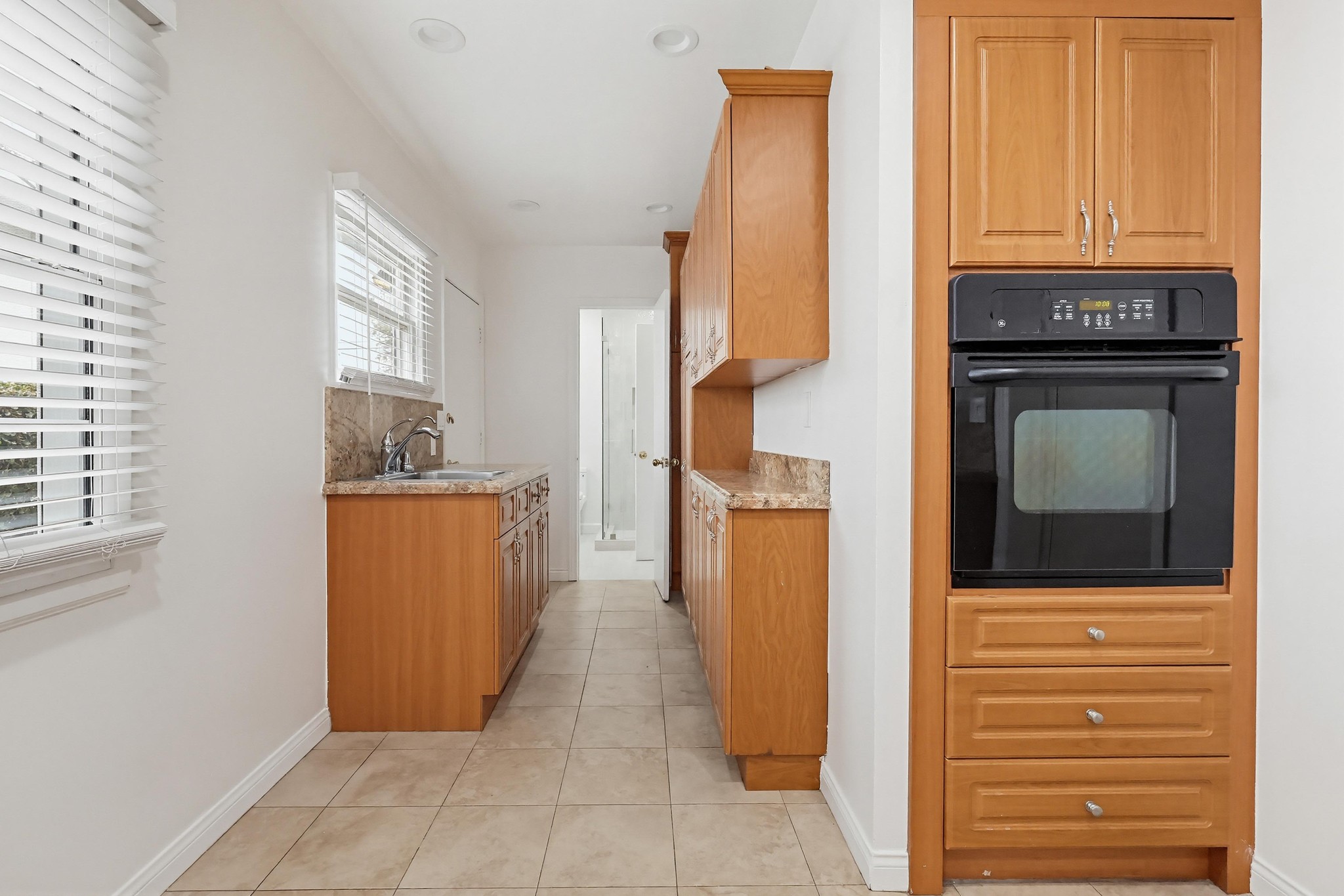 Virtual tour photo 22 of 54 for 12528 Albers St