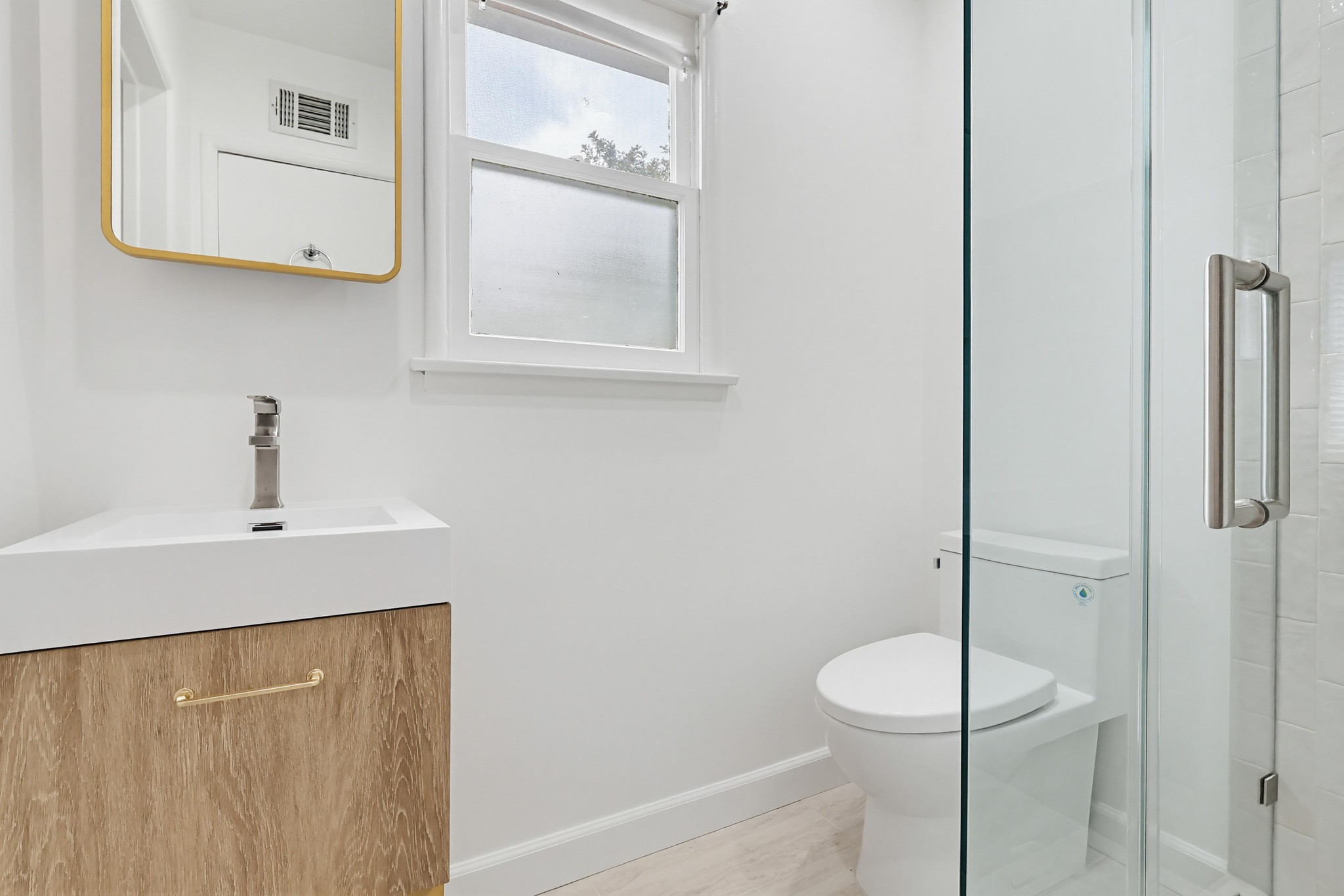 Virtual tour photo 29 of 54 for 12528 Albers St