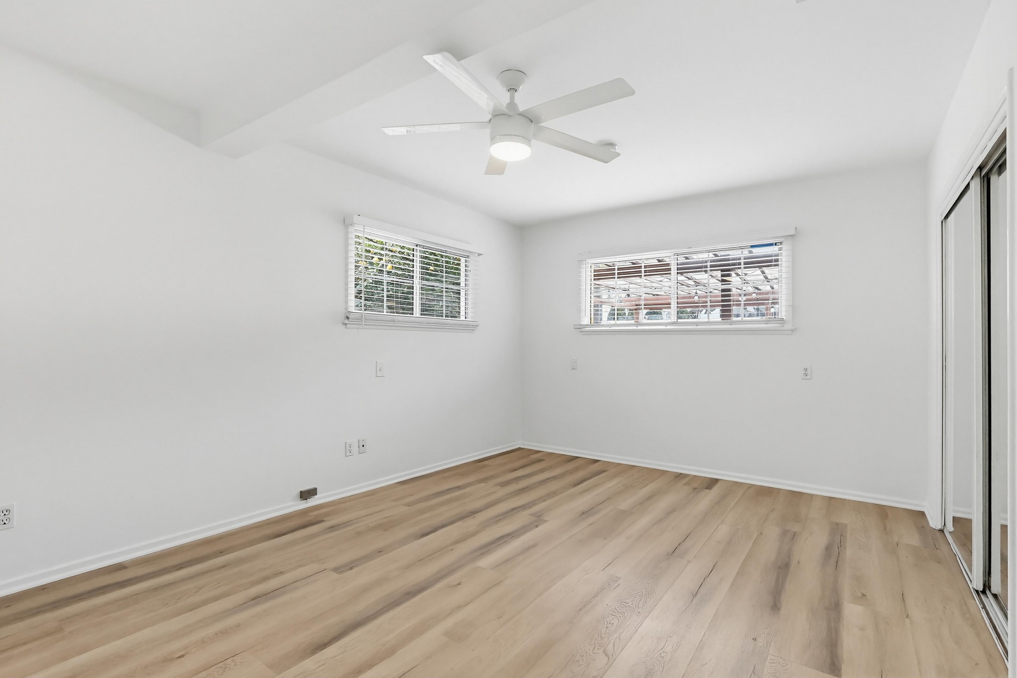 Virtual tour photo 52 of 54 for 12528 Albers St