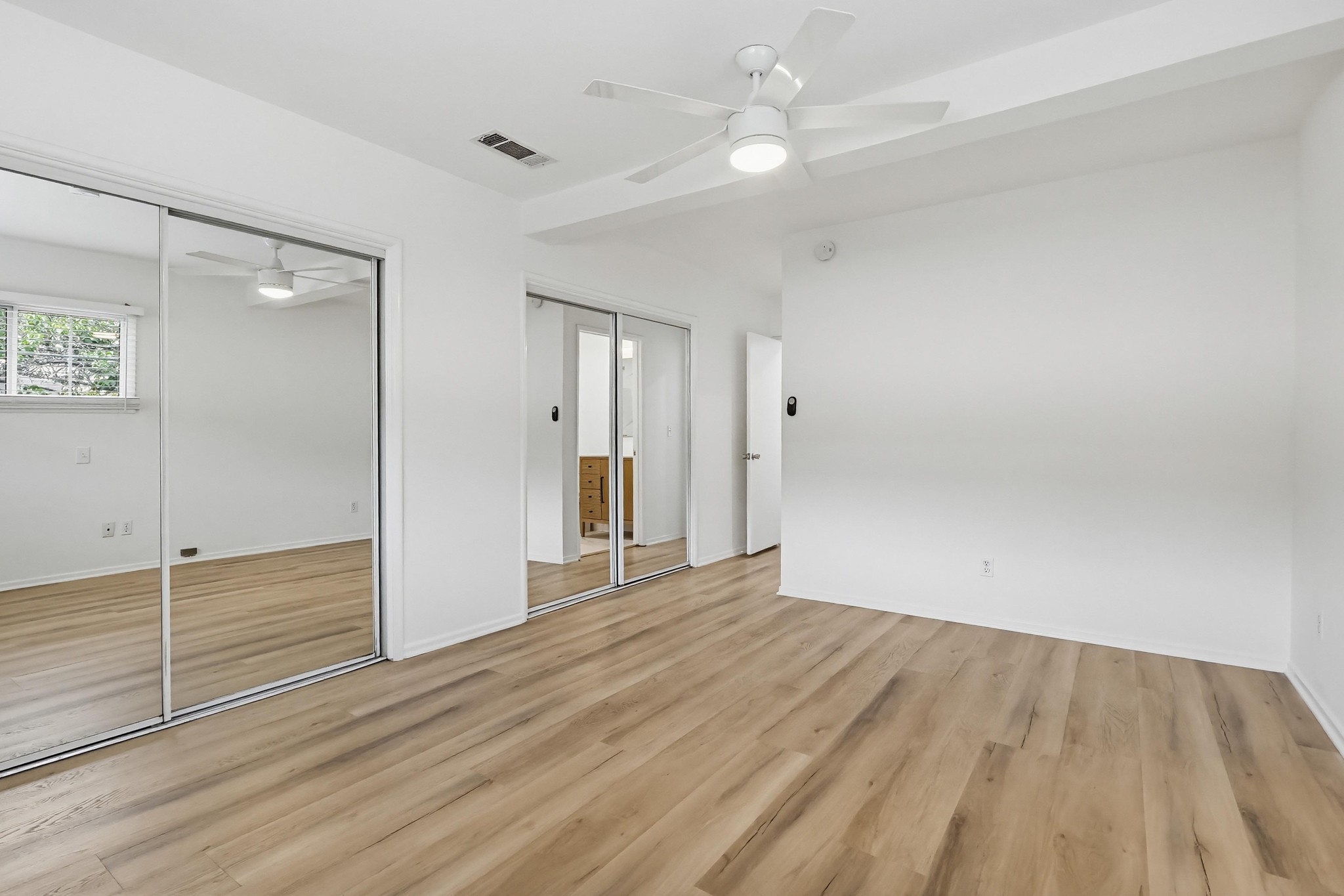 Virtual tour photo 54 of 54 for 12528 Albers St
