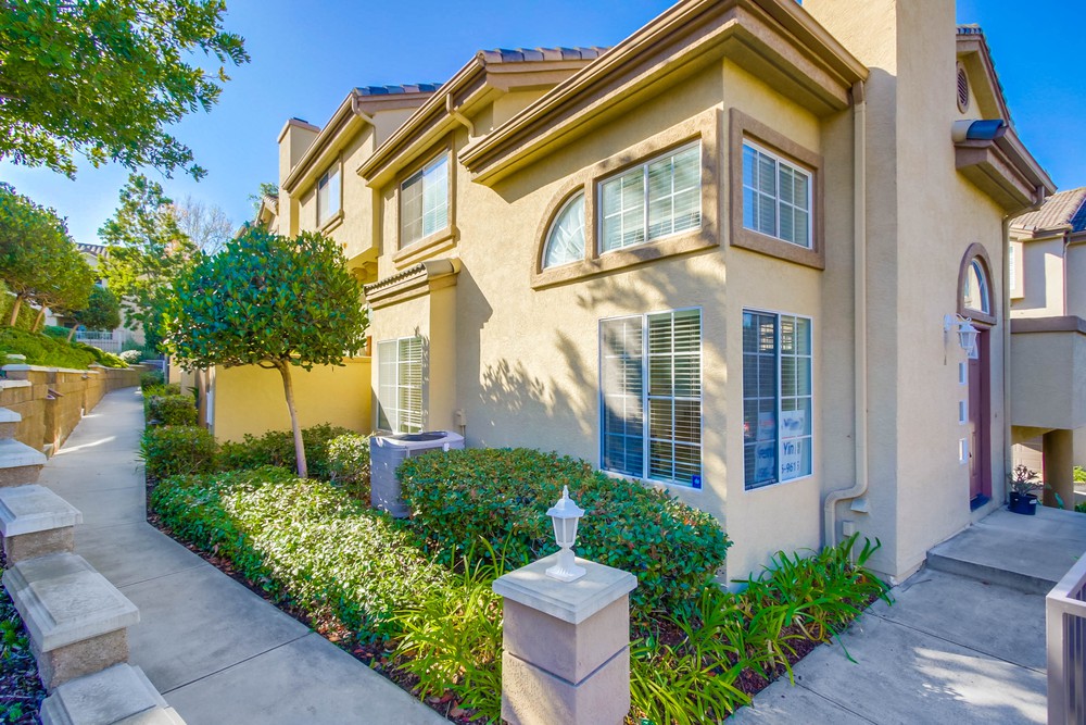 Virtual tour photo 3 of 45 for 12533 El Camino Real unit A