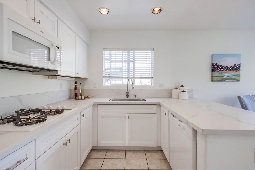 Virtual tour photo 16 of 45 for 12533 El Camino Real unit A
