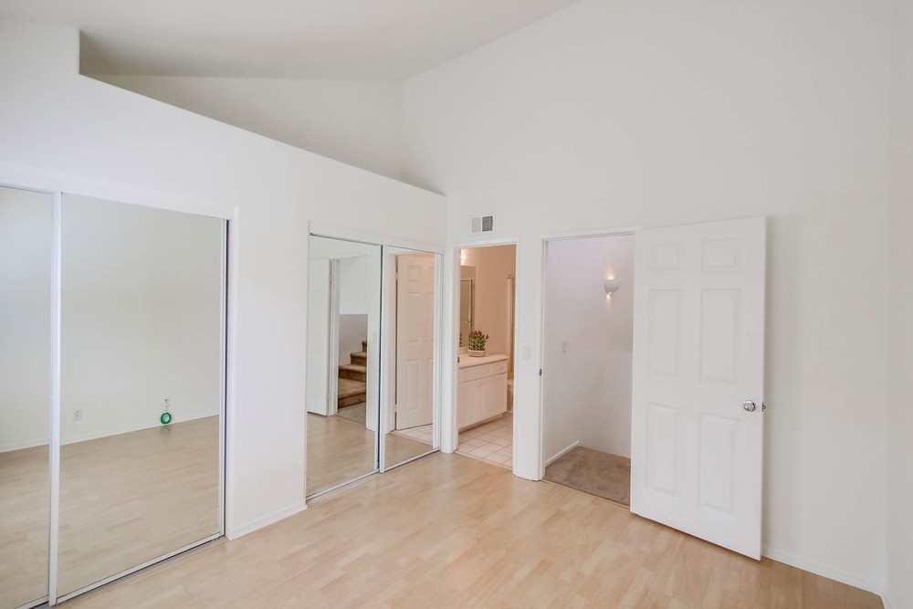 Virtual tour photo 37 of 45 for 12533 El Camino Real unit A