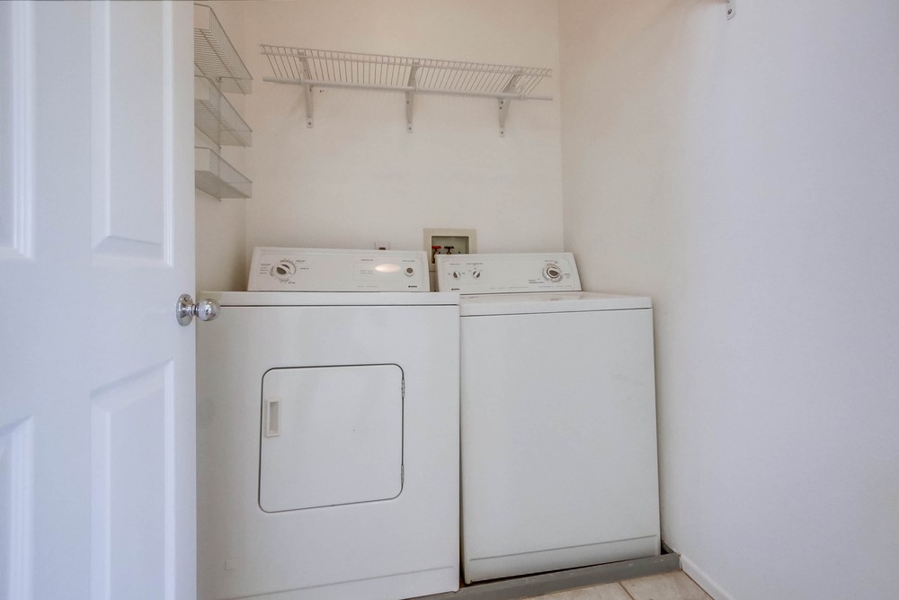 Virtual tour photo 39 of 45 for 12533 El Camino Real unit A