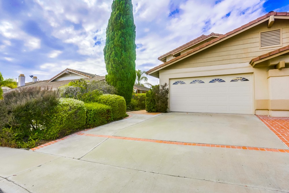 Virtual tour photo 3 of 53 for 12534 Montellano Terrace
