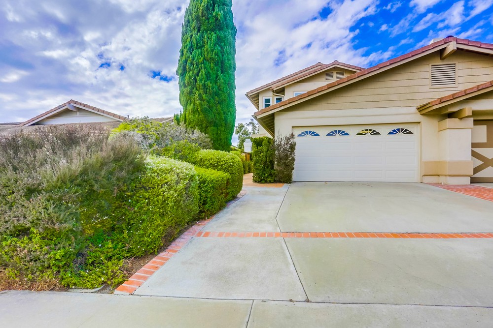 Virtual tour photo 4 of 53 for 12534 Montellano Terrace