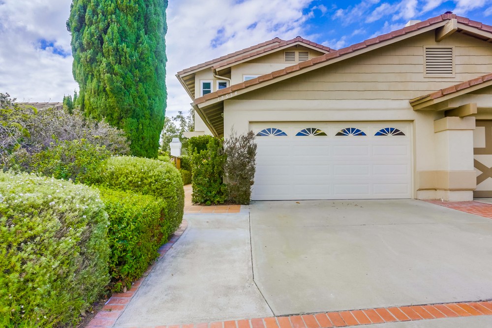 Virtual tour photo 5 of 53 for 12534 Montellano Terrace