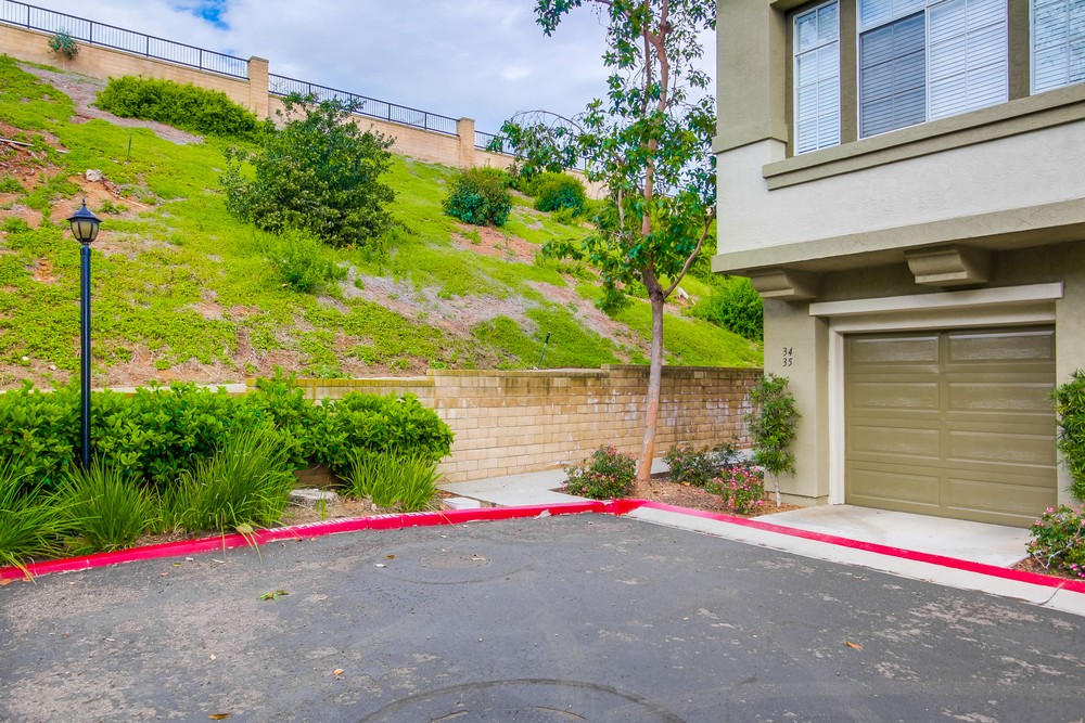 Virtual tour photo 3 of 60 for 12538 Heatherton Ct #35