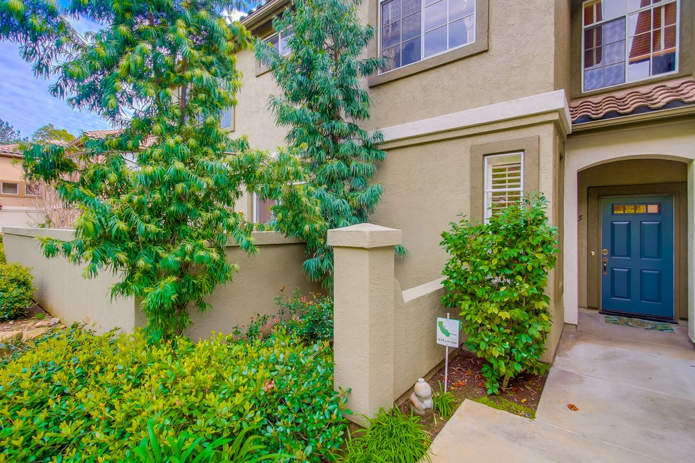 Virtual tour photo 5 of 60 for 12538 Heatherton Ct #35