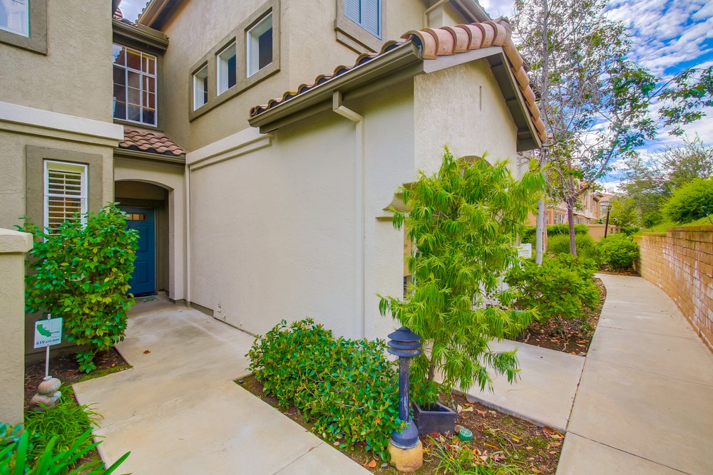 Virtual tour photo 6 of 60 for 12538 Heatherton Ct #35