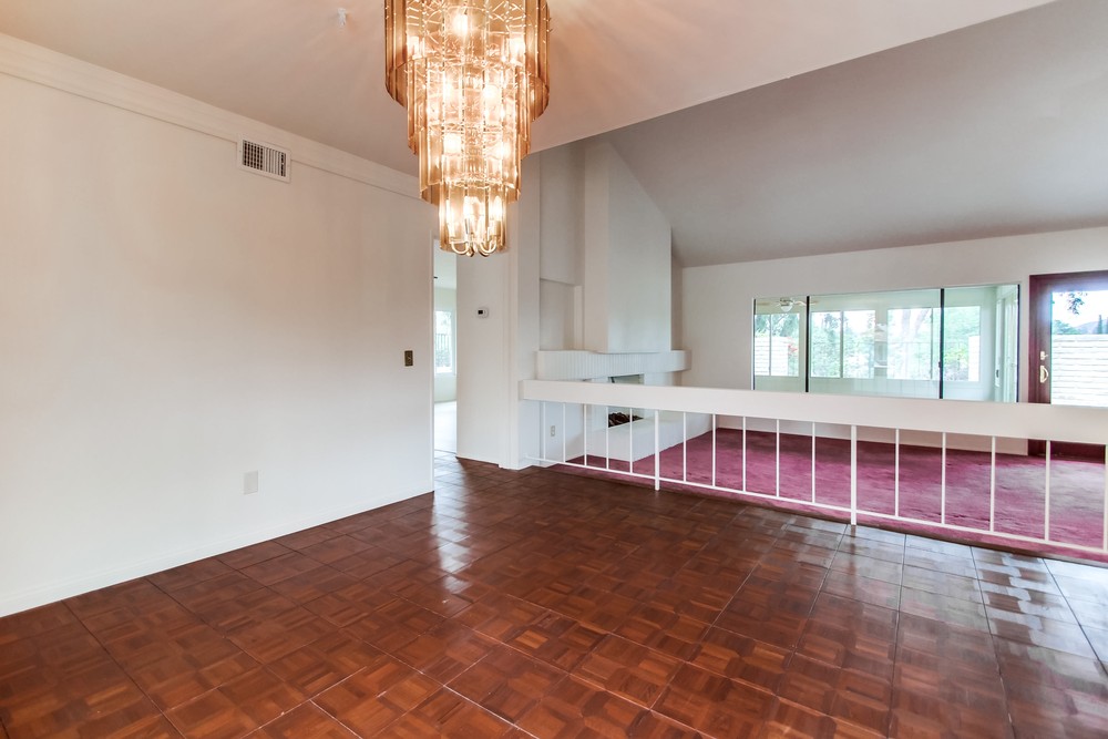 Virtual tour photo 13 of 56 for 12541 Camino Vuelo