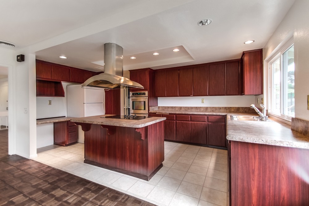 Virtual tour photo 32 of 56 for 12541 Camino Vuelo