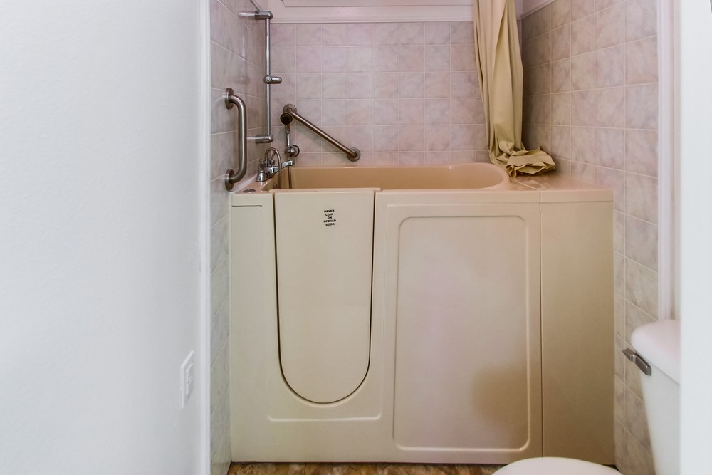 Virtual tour photo 42 of 56 for 12541 Camino Vuelo