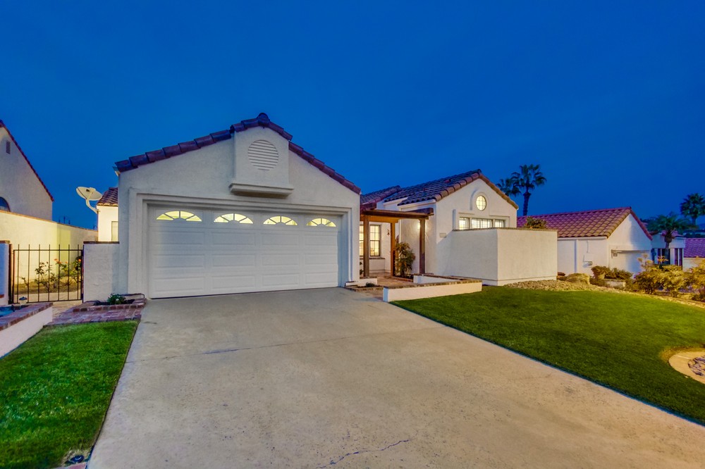 Virtual tour photo 4 of 69 for 12546 Avenida Tineo