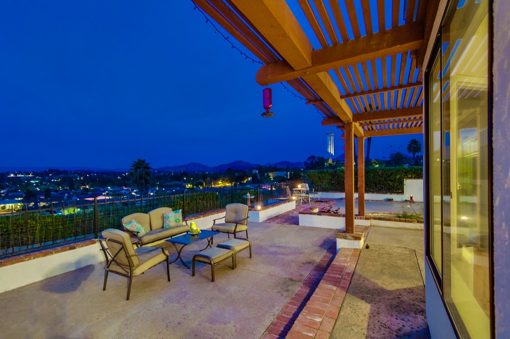 Virtual tour photo 10 of 69 for 12546 Avenida Tineo