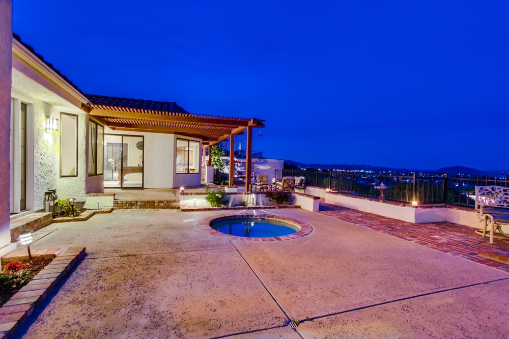 Virtual tour photo 12 of 69 for 12546 Avenida Tineo
