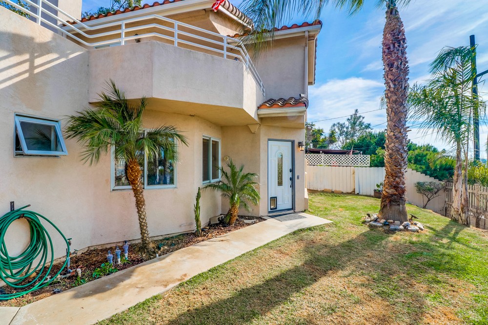 Virtual tour photo 4 of 52 for 1255 Gertrude St