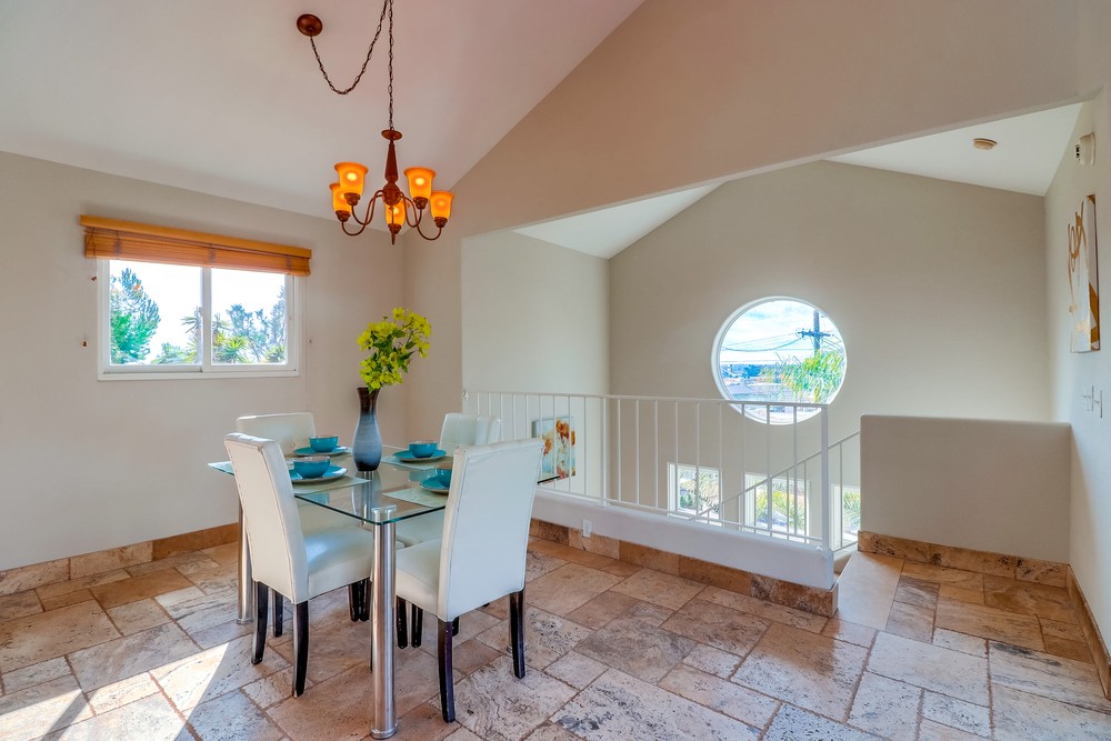 Virtual tour photo 15 of 52 for 1255 Gertrude St