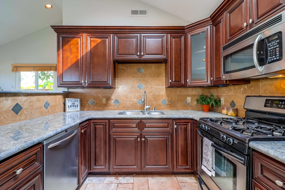 Virtual tour photo 24 of 52 for 1255 Gertrude St