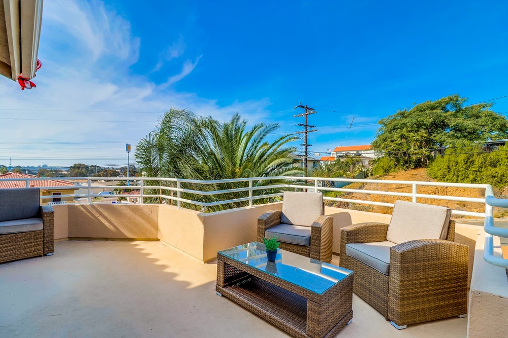 Virtual tour photo 30 of 52 for 1255 Gertrude St
