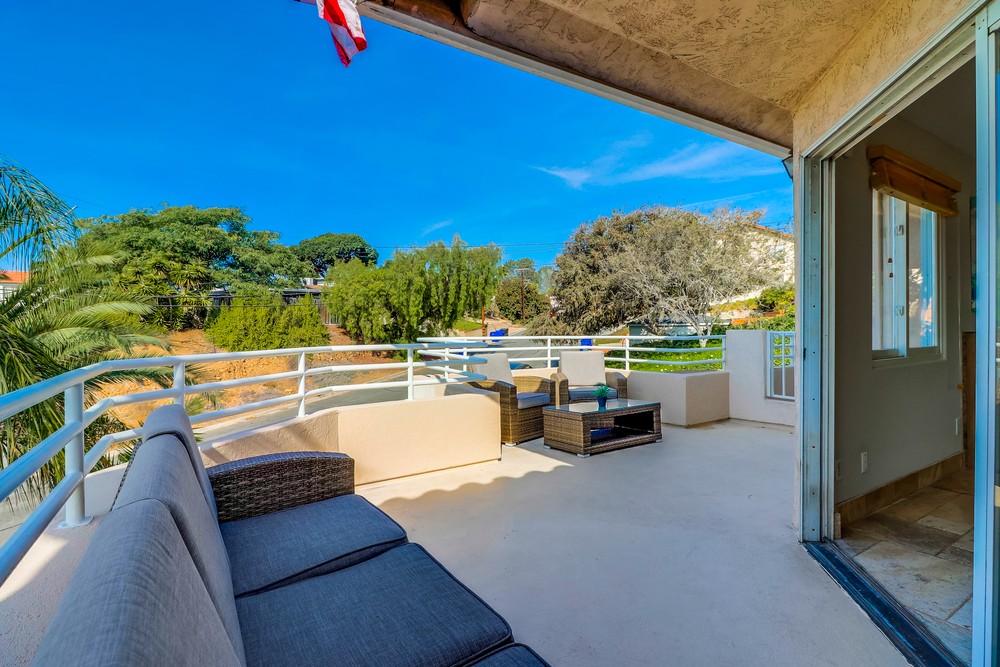 Virtual tour photo 32 of 52 for 1255 Gertrude St