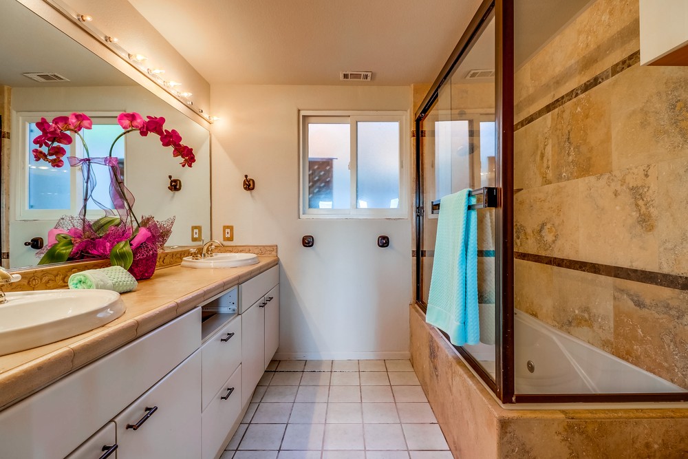 Virtual tour photo 41 of 52 for 1255 Gertrude St