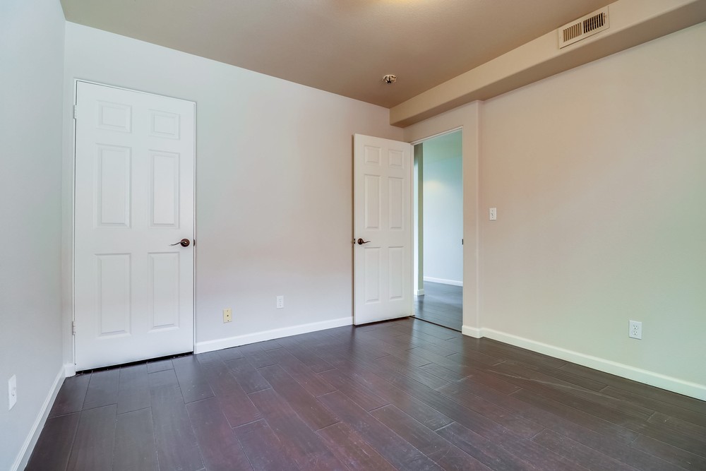Virtual tour photo 43 of 52 for 1255 Gertrude St