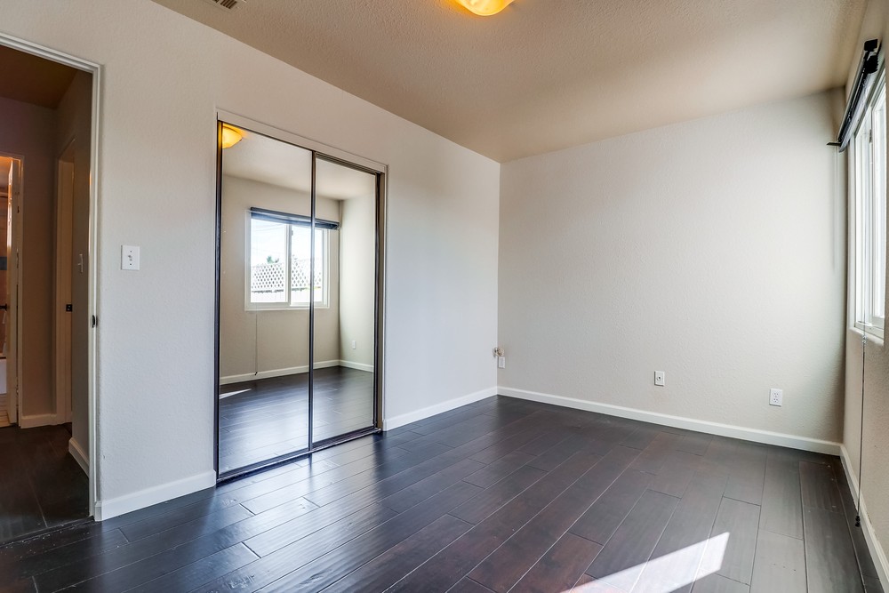 Virtual tour photo 47 of 52 for 1255 Gertrude St