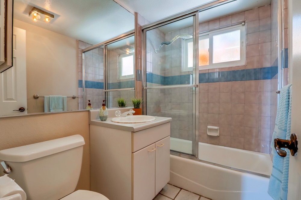 Virtual tour photo 48 of 52 for 1255 Gertrude St