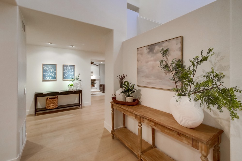 Virtual tour photo 18 of 98 for 12550 Fairbrook Rd