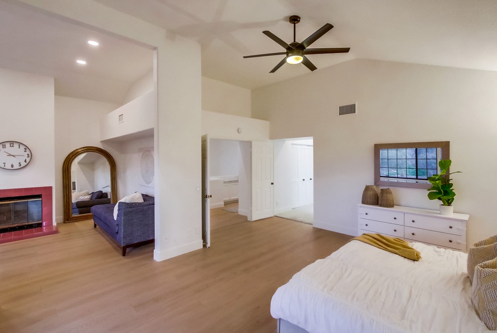 Virtual tour photo 45 of 98 for 12550 Fairbrook Rd
