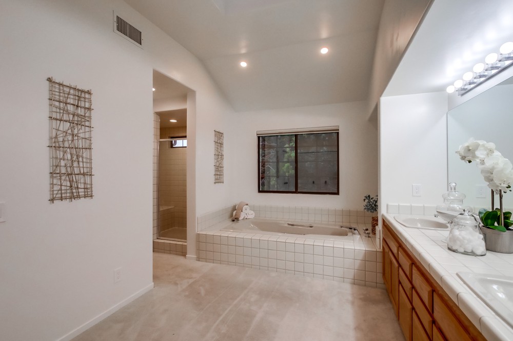 Virtual tour photo 52 of 98 for 12550 Fairbrook Rd