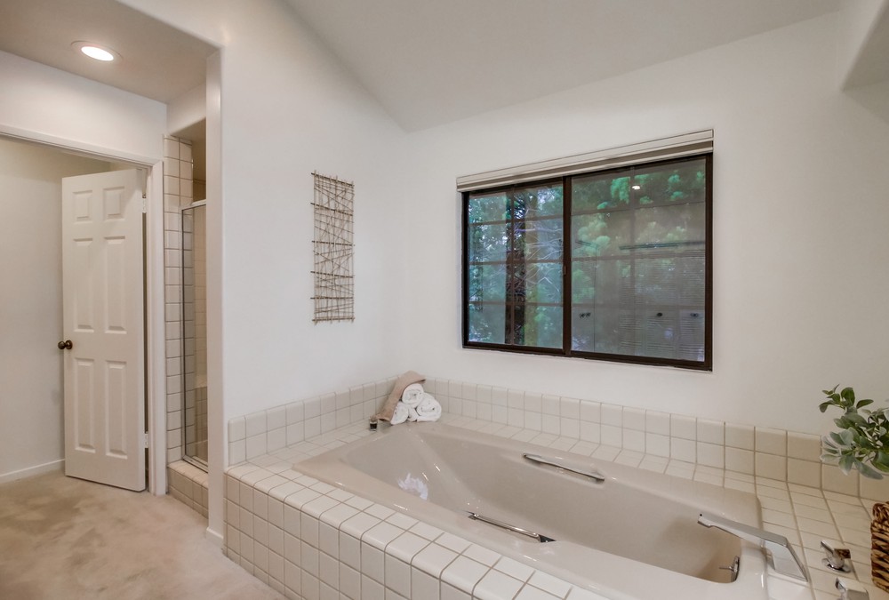 Virtual tour photo 54 of 98 for 12550 Fairbrook Rd