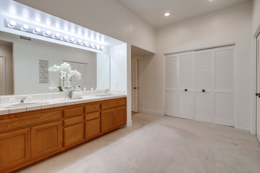 Virtual tour photo 56 of 98 for 12550 Fairbrook Rd