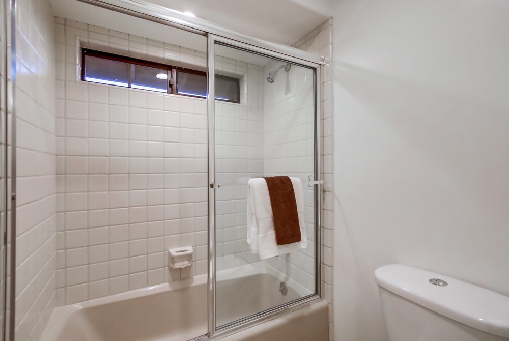 Virtual tour photo 70 of 98 for 12550 Fairbrook Rd