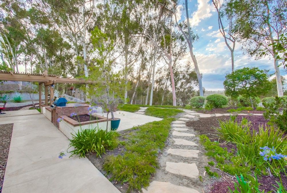Virtual tour photo 90 of 98 for 12550 Fairbrook Rd