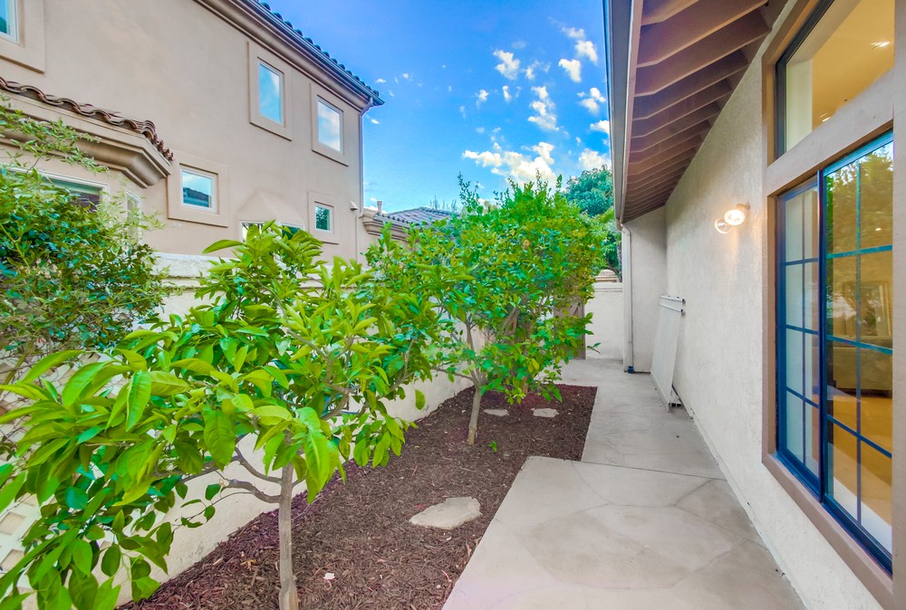 Virtual tour photo 91 of 98 for 12550 Fairbrook Rd
