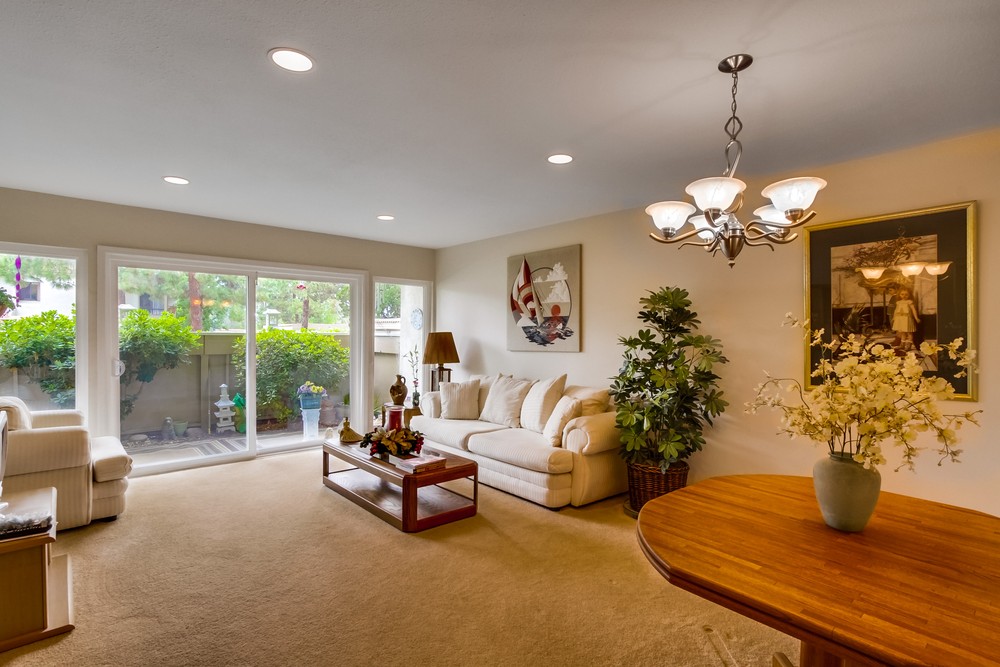 Virtual tour photo 1 of 20 for 12555 Oaks N Dr #102