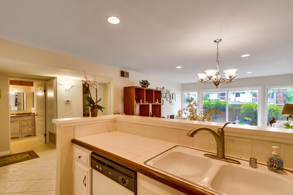 Virtual tour photo 9 of 20 for 12555 Oaks N Dr #102