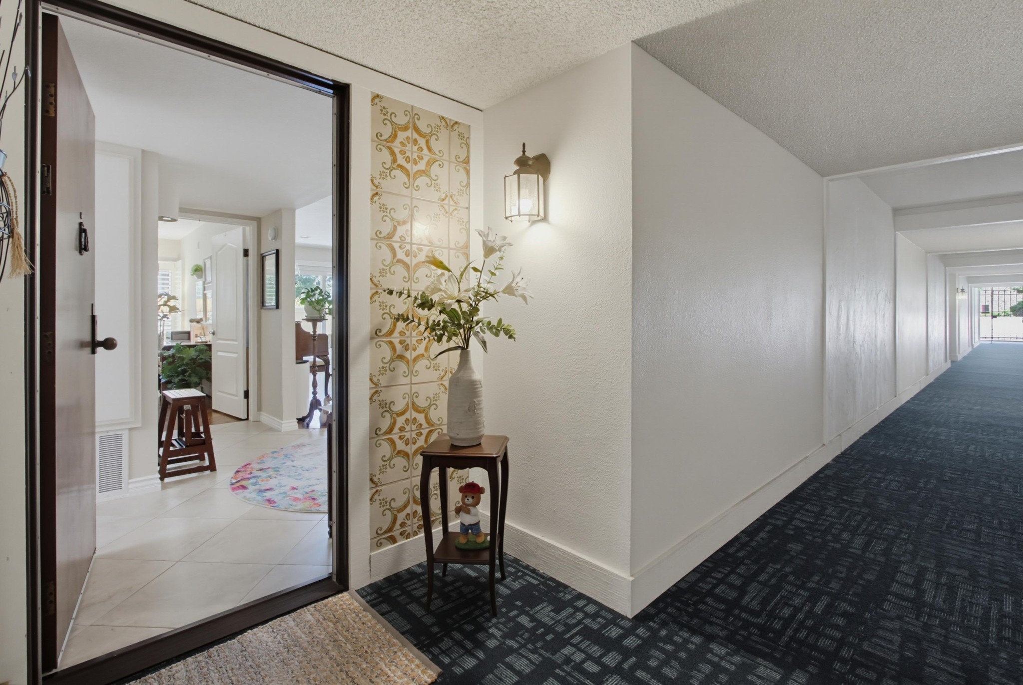 Virtual tour photo 4 of 60 for 12555 Oaks N Dr